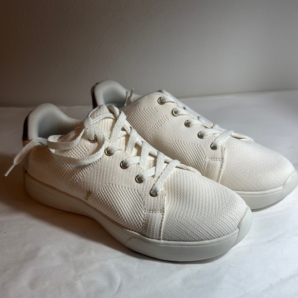 NEW Keds sneakers white womens size 9 medium - Picture 1 of 6